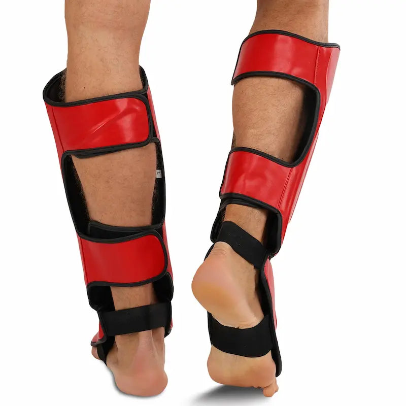 Beinschoner Hard Touch AO-7380 Rot Muay Thai